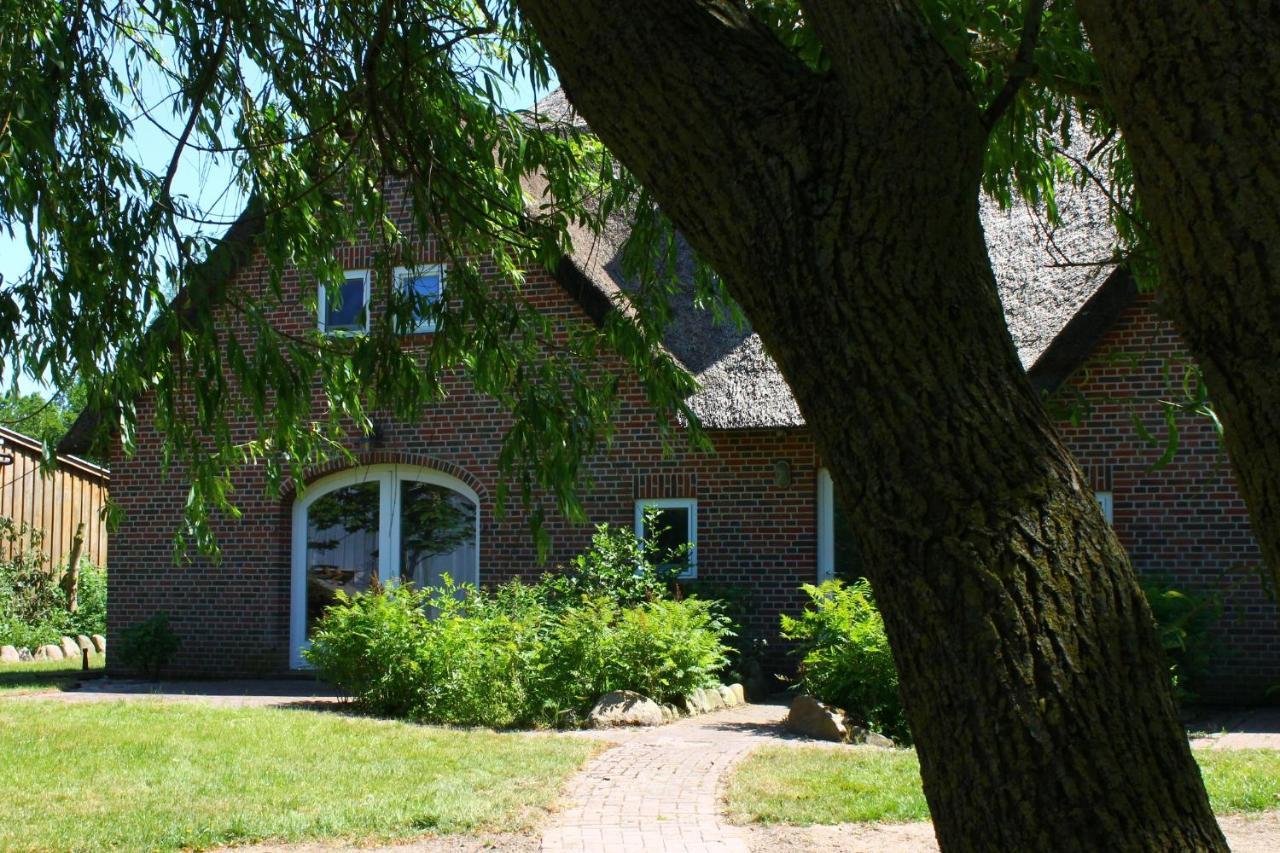 Ferienwohnung 1 Im Boehler Haubarg ซังคท์ พีเทอร์-ออร์ดิง ภายนอก รูปภาพ